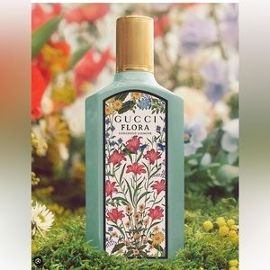 Gucci Flora Gorgeous Jasmine, lightly used.